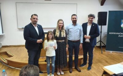 Nagrađeni učenici kod župana